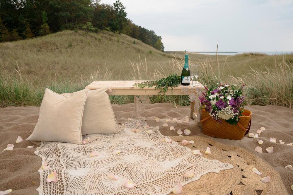 Romantic proposal picnic on the beach