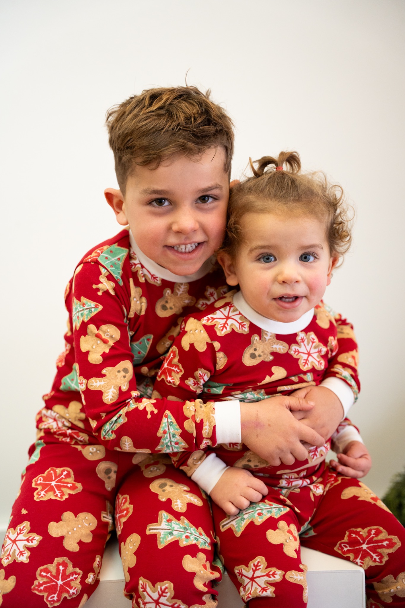 Family photography by Jess Nicole Creative, fourth family photography carousel image 6