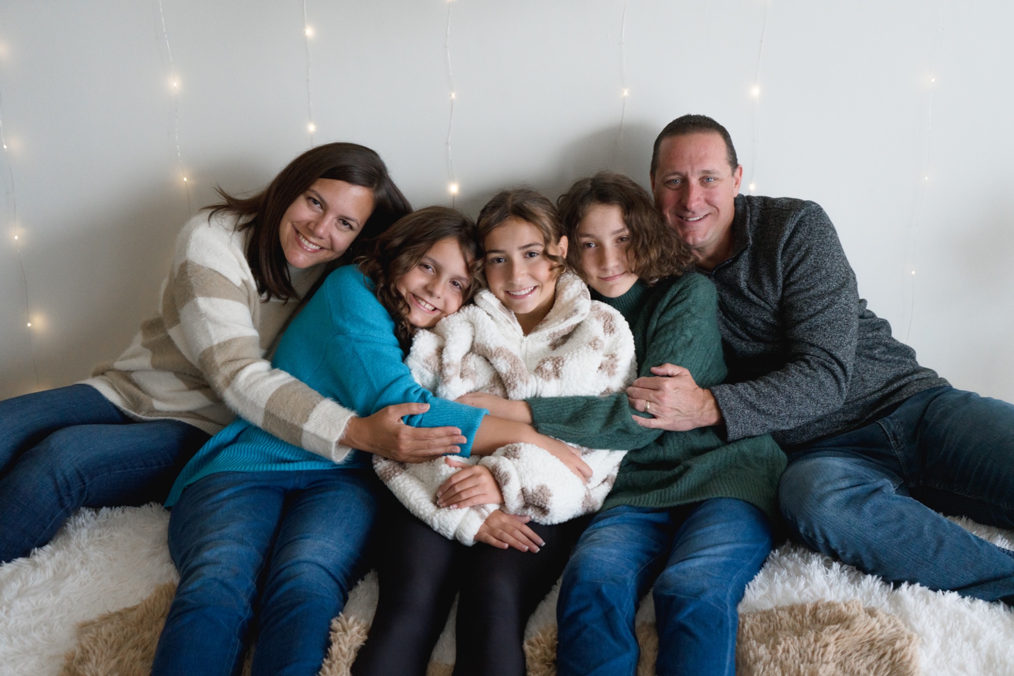 Family photography by Jess Nicole Creative, third family photography carousel image 3
