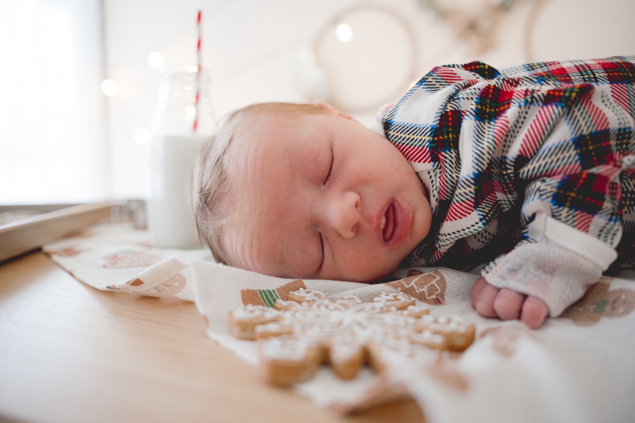 Family photography by Jess Nicole Creative, third family photography carousel image 4