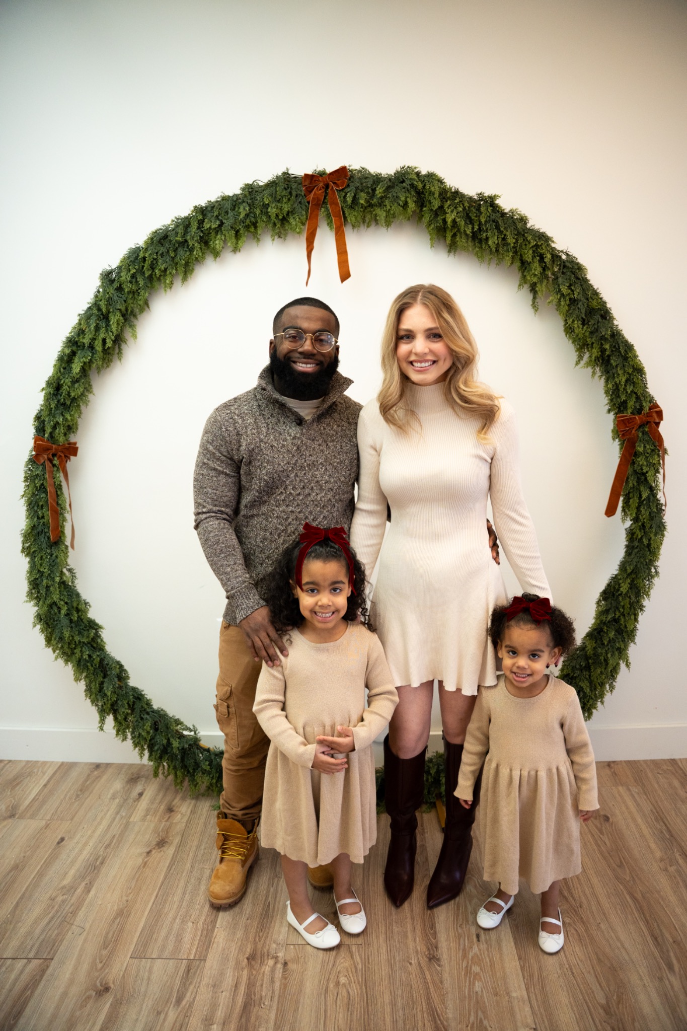 Family photography by Jess Nicole Creative, third family photography carousel image 6