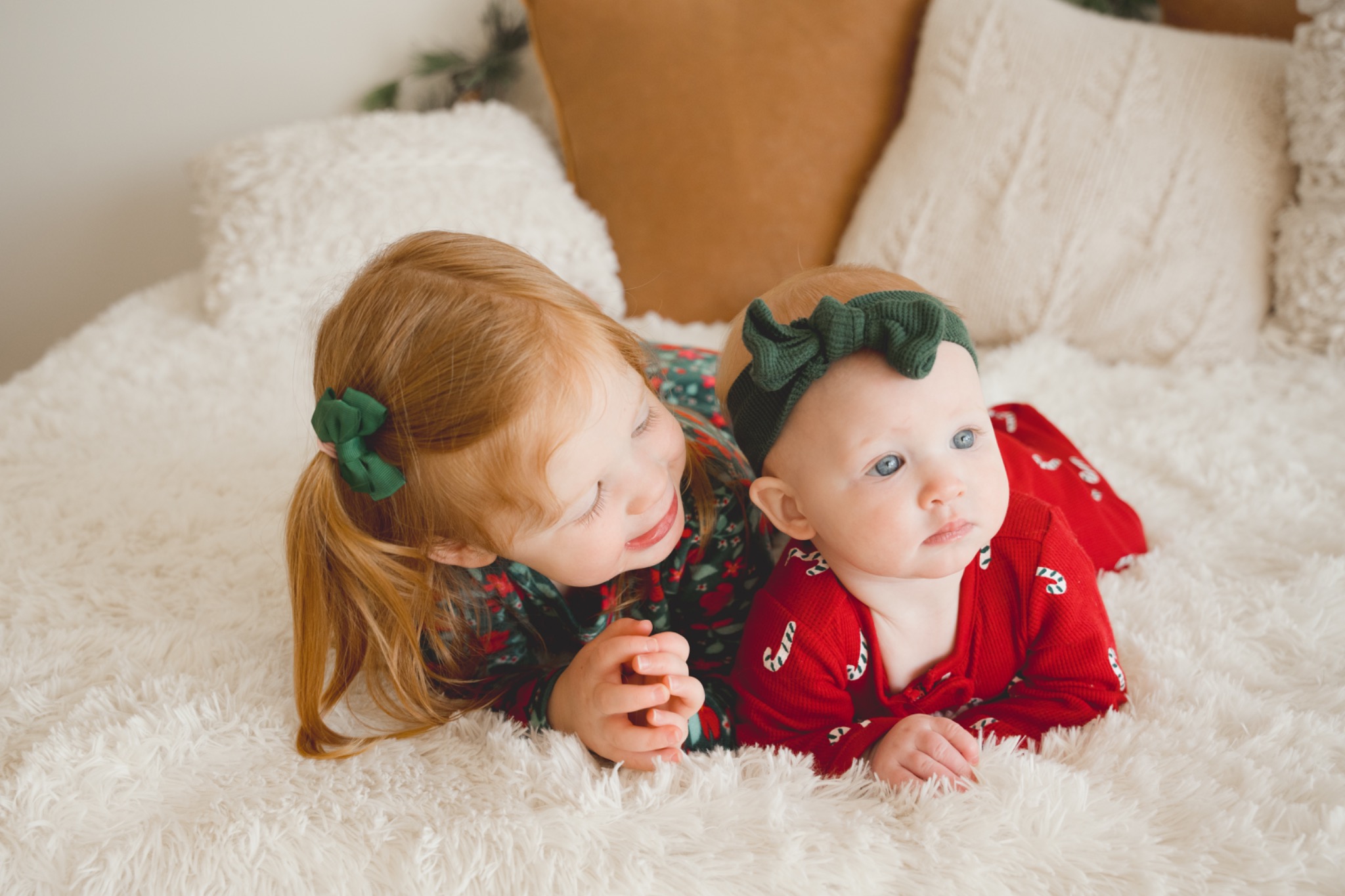 Family photography by Jess Nicole Creative, third family photography carousel image 14